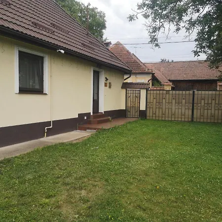 Eva's Little House - Acasa La Taticul Albinelor Sinca Veche